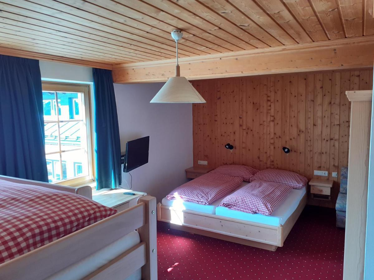 Steinerhaus Berggasthof เกริบมิง ภายนอก รูปภาพ